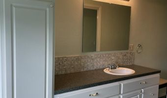 22017 E State Hwy 76, Ava, MO 65608