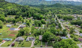 32 Aquone, Andrews, NC 28901