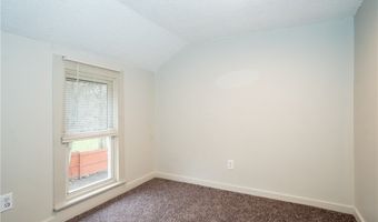 29 York St, Angola, NY 14006
