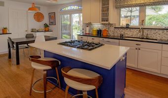 13207 Pinehurst Ave NE, Albuquerque, NM 87111