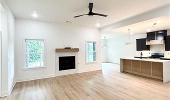 1 Consett Ln, Bella Vista, AR 72714