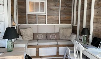204 CORAL St, Beach Haven, NJ 08008