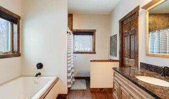 27543 300th Pl, Aitkin, MN 56431