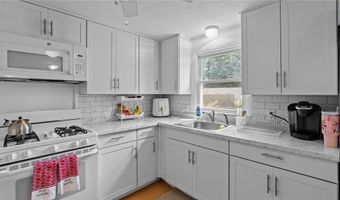 109 Concord Ave, Cranston, RI 02910
