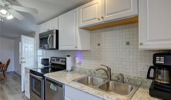 831 Vireo Dr, Barefoot Bay, FL 32976