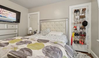 30 Dover St, Bridgeport, CT 06610