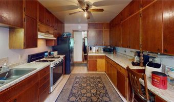 1009 James Ave, Albert Lea, MN 56007