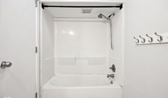 721 Pioneer Dr, Indianapolis, IN 46217