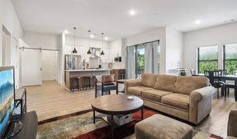 112 Rogers St NE 206, Atlanta, GA 30317