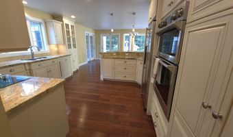 1225 Trowbridge Dr, Alpena, MI 49707