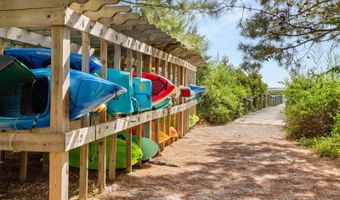 12253 Hidden Bay Dr Unit 2, Berlin, MD 21811