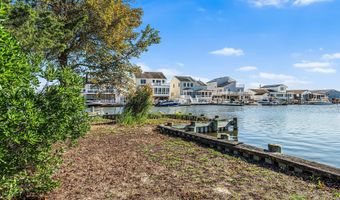 148 E Raritan Dr, Little Egg Harbor, NJ 08087