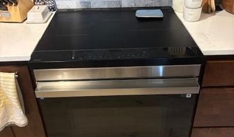 1704 Linden Ln, Atchison, KS 66002