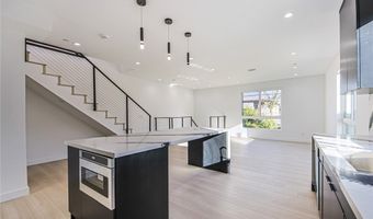 2200 Thurman Ave, Los Angeles, CA 90016