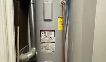 8616 Gandy Ct, Indianapolis, IN 46217