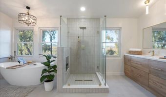 5842 Ranch View Rd, Oceanside, CA 92057