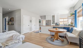 61178 Brookhollow Dr, Bend, OR 97702
