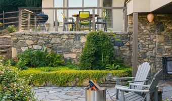 79 Horizon Hill Rd, Asheville, NC 28804