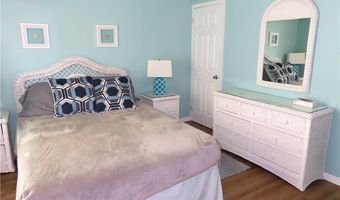 910 Dogwood Dr, Barefoot Bay, FL 32976