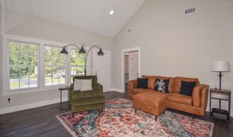 305 Church St, Alexander City, AL 35010