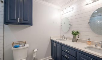 60 Summit Ridge Dr, Brandon, MS 39042