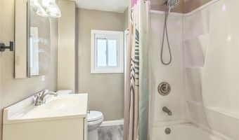 2318 Eccles St, Airville, PA 15210