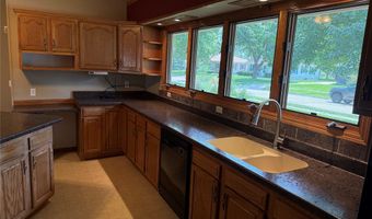 910 SW 2nd Street Pl, Ankeny, IA 50023