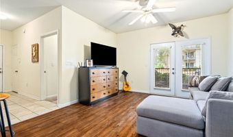 3297 S COLLEGE St, Auburn, AL 36830