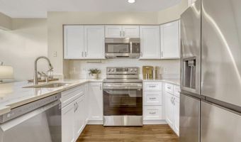 6001 MERSEY OAKS Way C, Alexandria, VA 22315