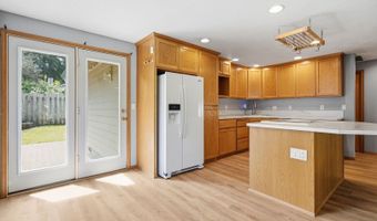 15027 SW BARCELONA Way, Beaverton, OR 97007
