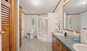 1008 W Maple Ave, Barnsdall, OK 74002