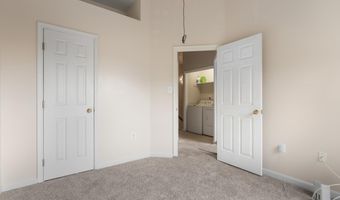417 CLAYTON Ln, Alexandria, VA 22304