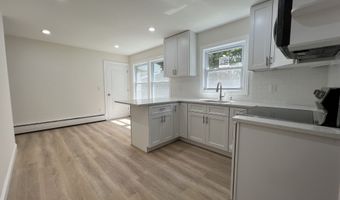 52 Sylvan St, Avon, CT 06001