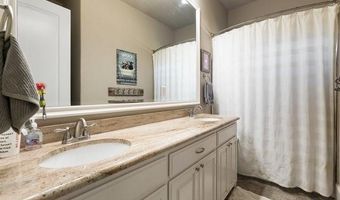 306 Parc Oaks Ct, Aledo, TX 76008