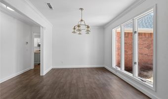 47 Stonehenge Dr, Bentonville, AR 72712