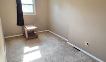 254 Center St, Auburn, IN 46706