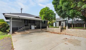 1037 Kina St, Kailua, HI 96734