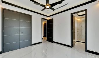 517 Treviso Dr, Apollo Beach, FL 33572