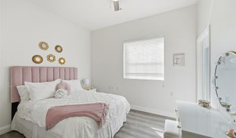 5412 PARKWAY Dr, Belle Isle, FL 32809