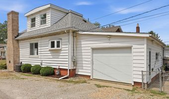 702 N Van Buren St, Auburn, IN 46706