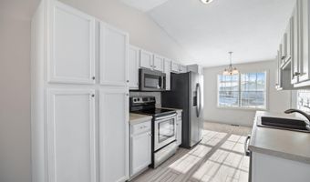 5225 Kansas Dr, Ames, IA 50014