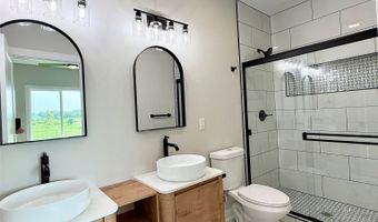1946 Tuscany Dr SE, Altoona, IA 50009