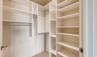 1200 STEUART St 725, Baltimore, MD 21230