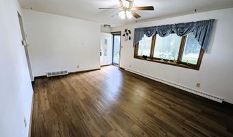 2013 N LYNNDALE Dr, Appleton, WI 54914