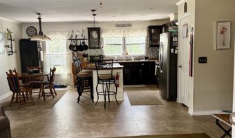 187 H Pope Rd, Adrian, GA 31002