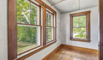 4 Florence Street Pl, Augusta, ME 04330