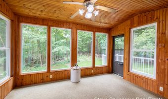 11774 84th Ave, Allendale, MI 49401