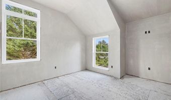 55 Dolphin Ave, Jamestown, RI 02835