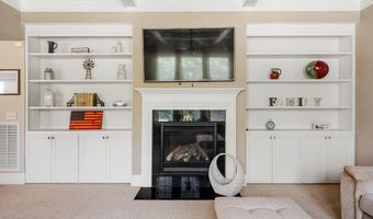 124 Restonwood Dr, Apex, NC 27539