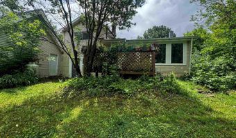 118 Foster Dr, Bennington, VT 05201
